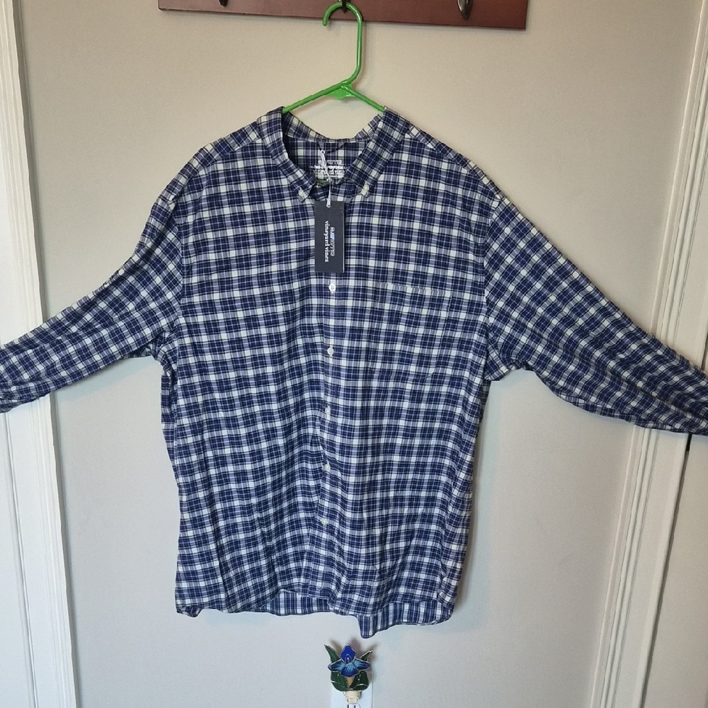 Vineyard Vines Navy and White Plaid Men's Shirt